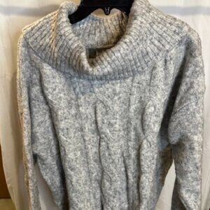 Marled Grey Cable Knit Cowl Neck Sweater – Size M